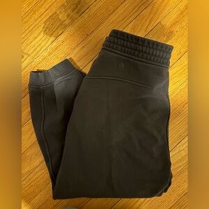 Lululemon Relaxed Cropped Black Joggers
